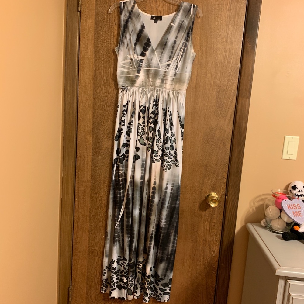 KOHLS | White leopard maxi dress